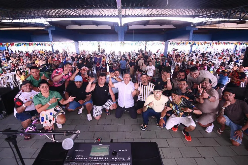 Eraldo CB prestigia confraternização de motoristas de aplicativo, mototaxistas e entregadores em Manaus