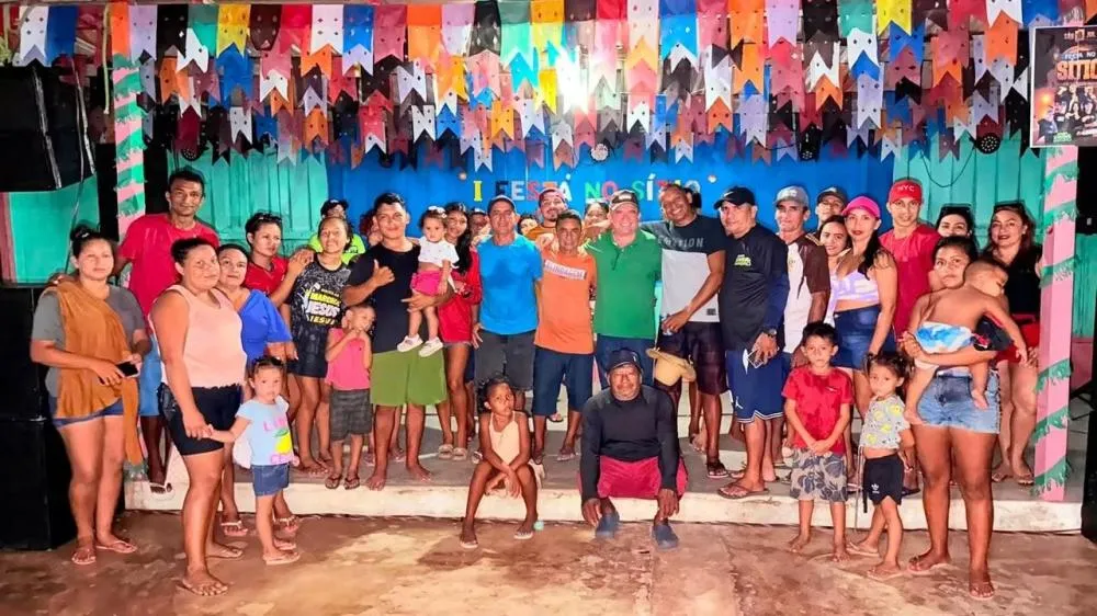 Recepção calorosa marca visita de Paulo PP à comunidade Santa Luzia, no Lago do Furo-Polo VIII
