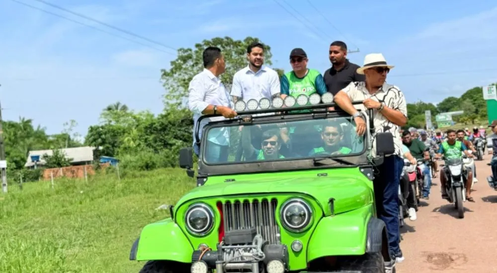 Vice-prefeito Paulo PP recebe o deputado federal Aldail Filho em Maués.
