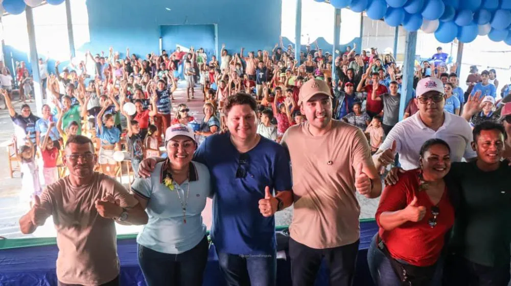 Prefeita Macelly Veras e deputado Thiago Abrahim anunciam reforma de 10 escolas na zona rural de Maués